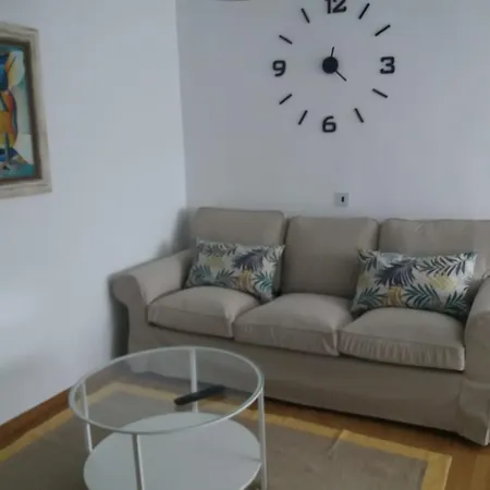 Διαμέρισμα Piso En Monforte De Lemos